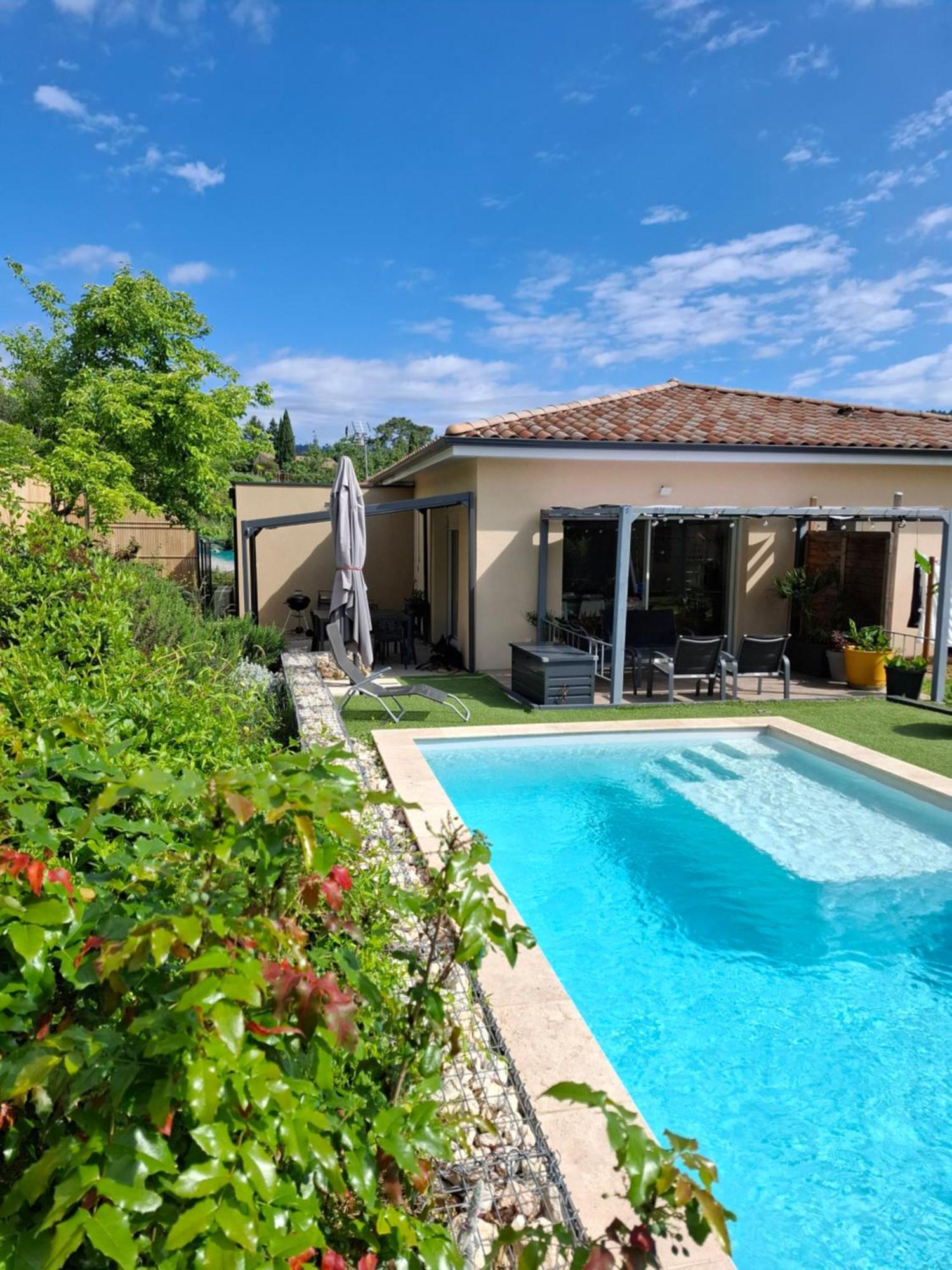 La Villa Des Papillons De Dugradus Aubenas Buitenkant foto